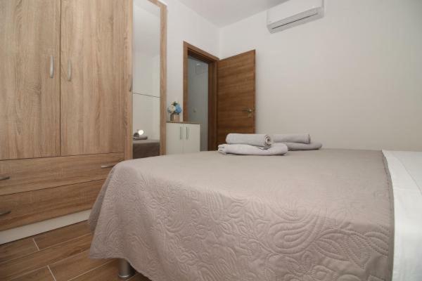 Mara Appartement Rogoznica  Buitenkant foto
